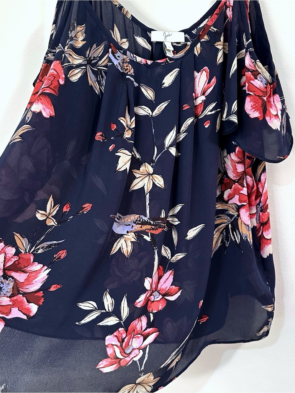 Joie Adorlee Off Shoulder Floral Silk Crepe Top Navy Size Medium - Picture 3 of 7